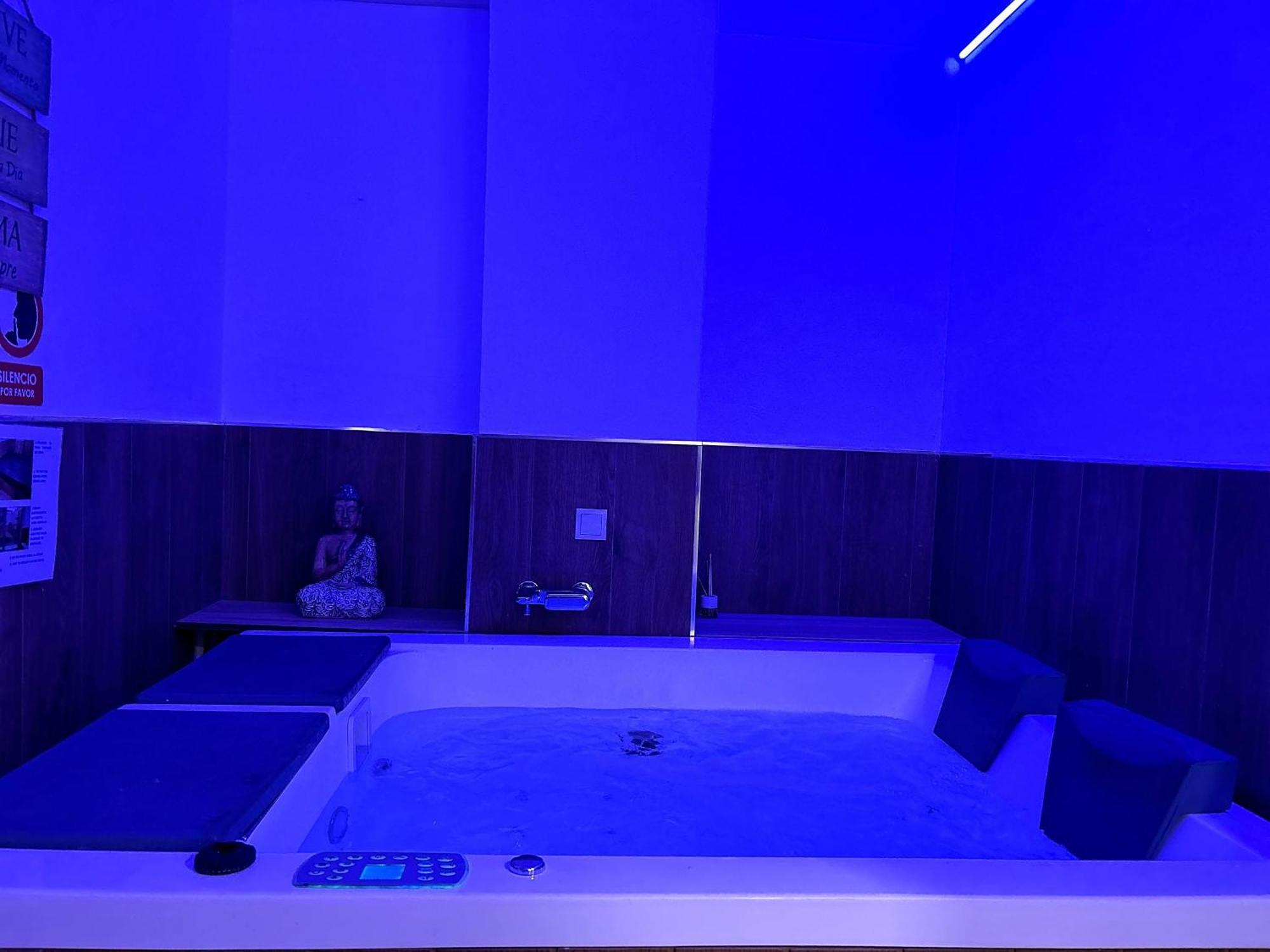 Lujo A Tu Alcance Con Spa Y Garaje Pleno Centro هويلفا المظهر الخارجي الصورة